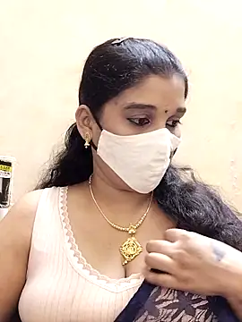 Snapshot of amelia-rani chatting on October 2025 04:48:01 PM amelia-rani online show from October 2025 04:48:01 PM