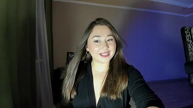emilia mur online show from June 2026 09:15:01 PM