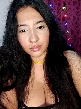 Snapshot of VALENTINA_ROUSE_ chatting on October 2025 02:24:01 AM VALENTINA ROUSE online show from October 2025 02:24:01 AM