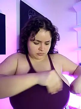 SeleneLuminari8 online show from April 2026 02:34:02 PM