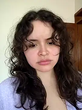 SeleneLuminari8 online show from May 2026 02:45:01 PM