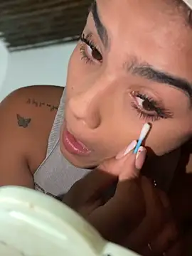 Snapshot of Kaily_Sweet16 chatting on October 2025 06:42:02 PM Kaily Sweet16 online show from October 2025 06:42:02 PM