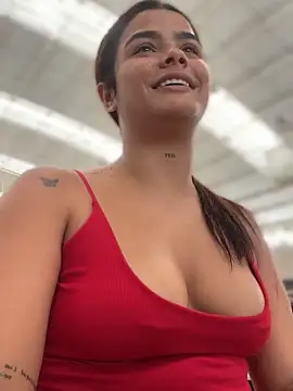 Snapshot of Kaily_Sweet16 chatting on October 2025 05:57:02 PM Kaily Sweet16 online show from October 2025 05:57:02 PM