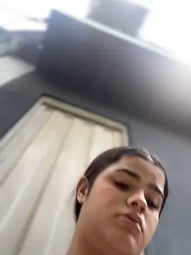 Snapshot of Kaily_Sweet16 chatting on October 2025 05:33:02 PM Kaily Sweet16 online show from October 2025 05:33:02 PM