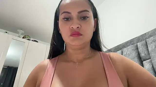 Sophia copper online show from September 2025 04:04:02 AM