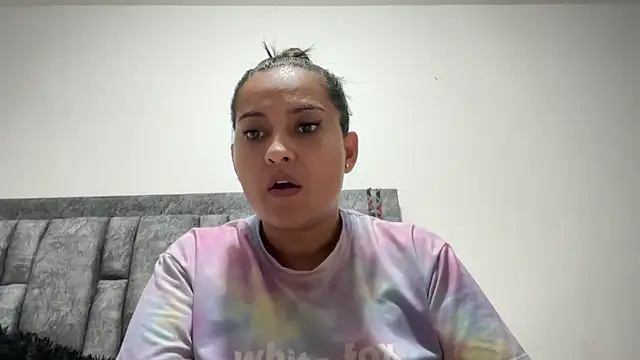 Sophia copper online show from October 2025 03:47:02 AM