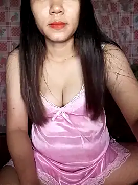 Snapshot of Ladygirl_x chatting on October 2025 06:19:02 PM Ladygirl x online show from October 2025 06:19:02 PM