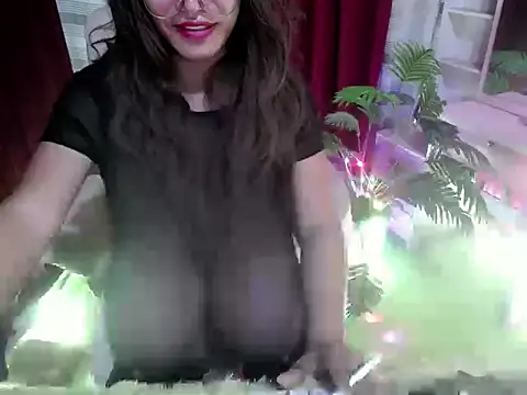 Snapshot of sexy_morena143 chatting on March 2026 04:46:01 AM sexy morena143 online show from March 2026 04:46:01 AM