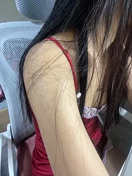 Mina048 online show from November 2025 04:06:01 PM