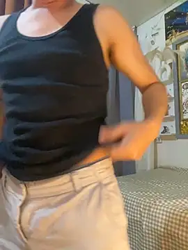 xshyboyx online show from February 2026 02:21:02 AM