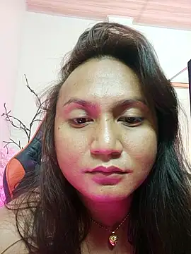 hella queen online show from January 2026 11:34:01 AM