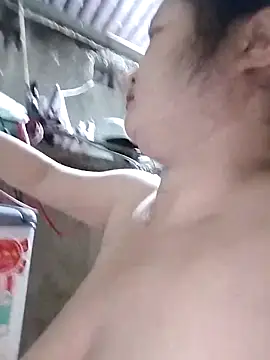 Snapshot of BigBoobs186 chatting on October 2025 01:34:01 PM BigBoobs186 online show from October 2025 01:34:01 PM