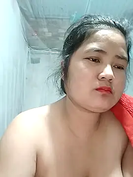 Snapshot of BigBoobs186 chatting on October 2025 11:01:02 PM BigBoobs186 online show from October 2025 11:01:02 PM