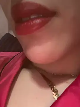 Mimisixo online show from April 2026 12:23:01 AM