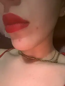 Mimisixo online show from May 2026 03:51:01 PM