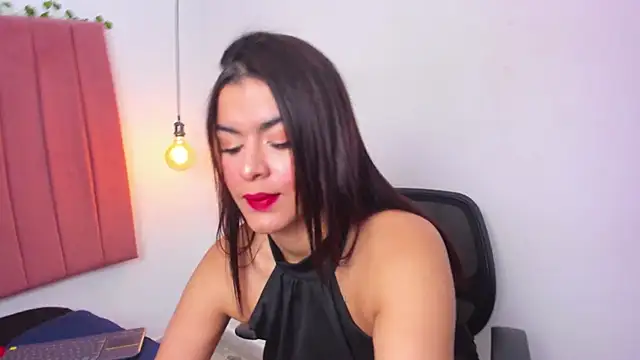 ana foxi online show from May 2026 11:51:01 AM