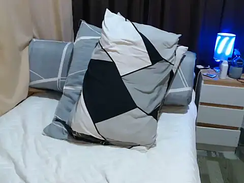 cumwhat me online show from June 2026 09:43:02 PM