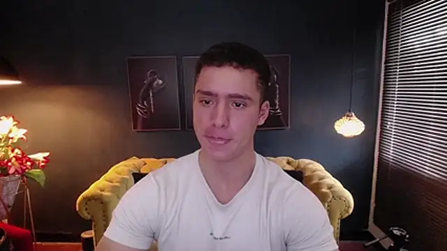Snapshot of deivid_parker chatting on May 2026 02:33:01 PM deivid parker online show from May 2026 02:33:01 PM