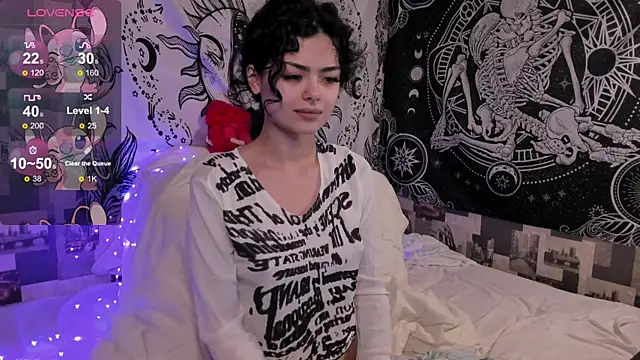 manyunya  online show from September 2025 01:44:02 PM