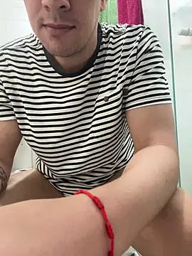 Snapshot of jeff_pepoer chatting on April 2026 12:28:01 PM jeff pepoer online show from April 2026 12:28:01 PM