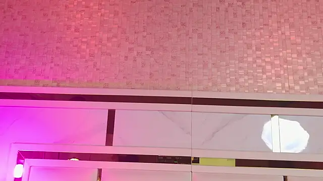 ambar rosse25 online show from November 2025 11:38:02 AM