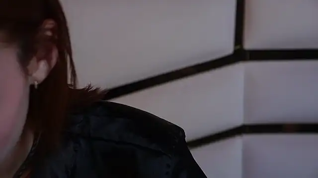 ambar rosse25 online show from March 2026 11:49:02 AM