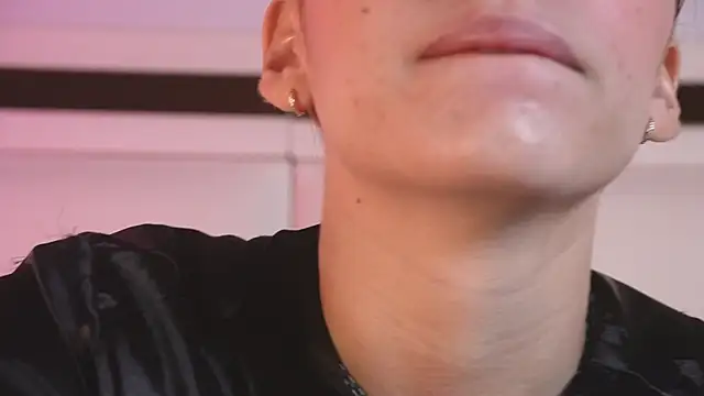 ambar rosse25 online show from March 2026 11:36:01 AM