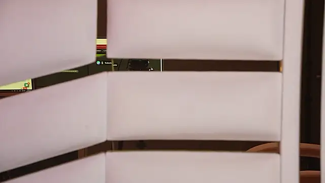 ambar rosse25 online show from March 2026 11:38:01 AM