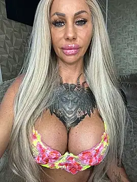 dutchbarbie online show from July 2026 04:33:02 PM