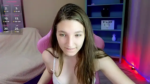 Snapshot of Mia_Myles chatting on October 2025 10:10:02 AM Mia Myles online show from October 2025 10:10:02 AM