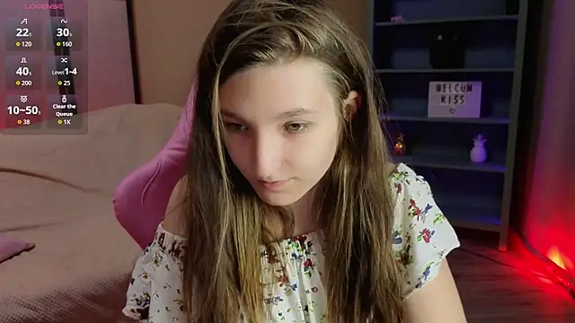 Snapshot of Mia_Myles chatting on October 2025 10:13:01 AM Mia Myles online show from October 2025 10:13:01 AM