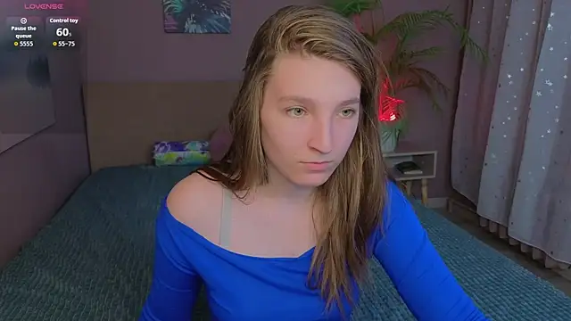 Snapshot of Mia_Myles chatting on October 2025 10:16:02 AM Mia Myles online show from October 2025 10:16:02 AM