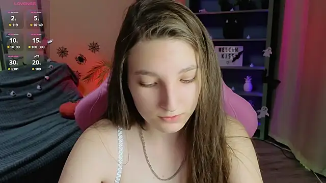 Snapshot of Mia_Myles chatting on October 2025 10:11:02 AM Mia Myles online show from October 2025 10:11:02 AM