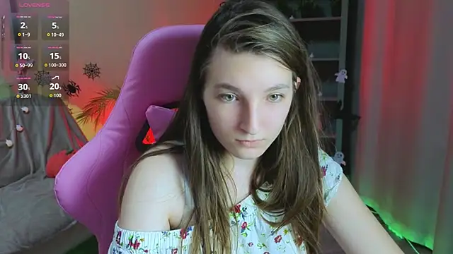 Snapshot of Mia_Myles chatting on October 2025 10:19:02 AM Mia Myles online show from October 2025 10:19:02 AM