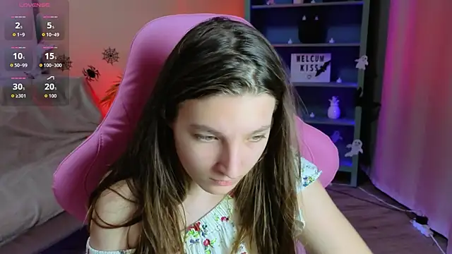 Snapshot of Mia_Myles chatting on November 2025 10:28:01 AM Mia Myles online show from November 2025 10:28:01 AM