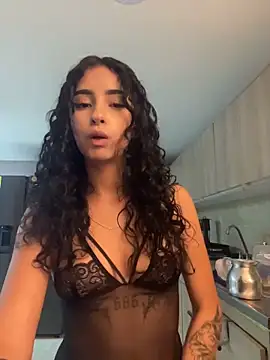 RosseMelody online show from May 2026 02:39:01 AM