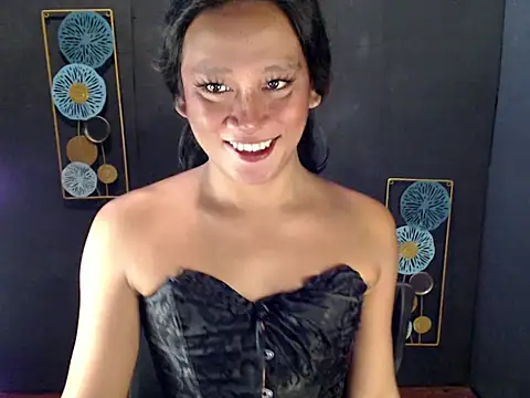 Snapshot of dominantTransfucker chatting on September 2025 04:39:02 AM dominantTransfucker online show from September 2025 04:39:02 AM