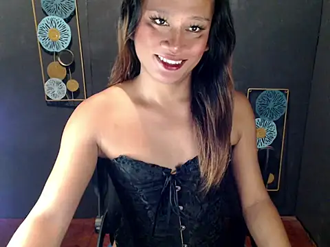 Snapshot of dominantTransfucker chatting on October 2025 09:05:02 PM dominantTransfucker online show from October 2025 09:05:02 PM