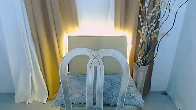 Snapshot of seductive_nikki chatting on November 2025 09:15:01 PM seductive nikki online show from November 2025 09:15:01 PM