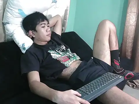 Darkevion online show from April 2026 01:14:01 AM