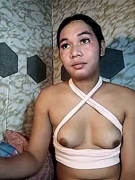 Snapshot of youryummybaby chatting on October 2025 08:00:01 AM youryummybaby online show from October 2025 08:00:01 AM