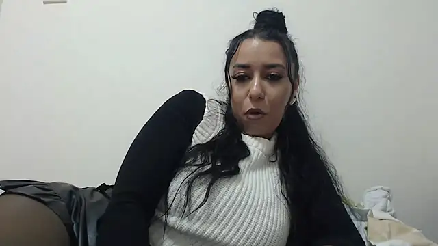 Snapshot of Maryem637048 chatting on February 2026 01:20:02 PM Maryem637048 online show from February 2026 01:20:02 PM