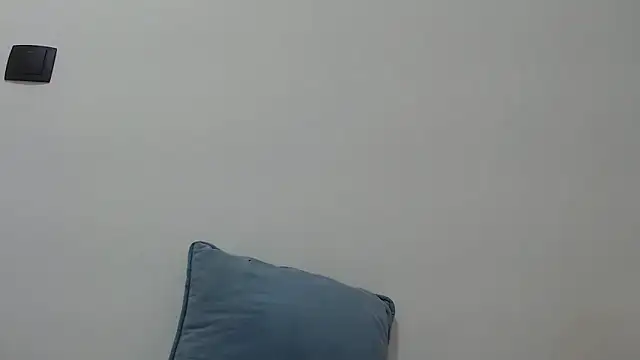 Snapshot of Maryem637048 chatting on March 2026 02:21:02 PM Maryem637048 online show from March 2026 02:21:02 PM