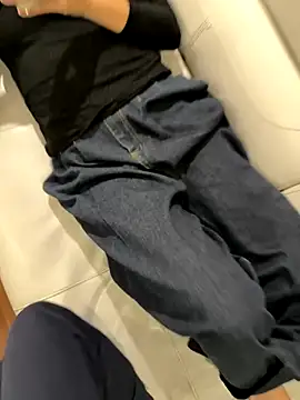 Meii-meyy online show from November 2025 12:07:02 PM