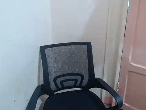 Snapshot of Slutty_baby19 chatting on October 2025 05:50:02 AM Slutty baby19 online show from October 2025 05:50:02 AM