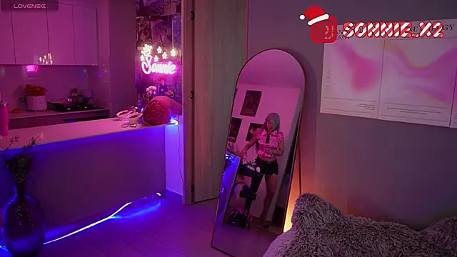Snapshot of Sonnie_mami chatting on December 2025 01:30:01 PM Sonnie mami online show from December 2025 01:30:01 PM