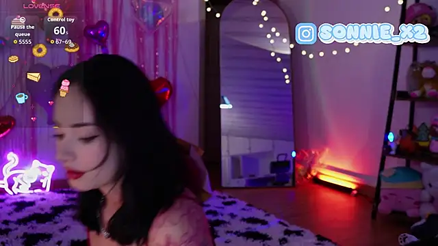 Snapshot of Sonnie_mami chatting on February 2026 02:25:01 PM Sonnie mami online show from February 2026 02:25:01 PM