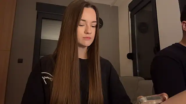 Snapshot of TenDouble chatting on September 2025 11:16:01 PM TenDouble online show from September 2025 11:16:01 PM