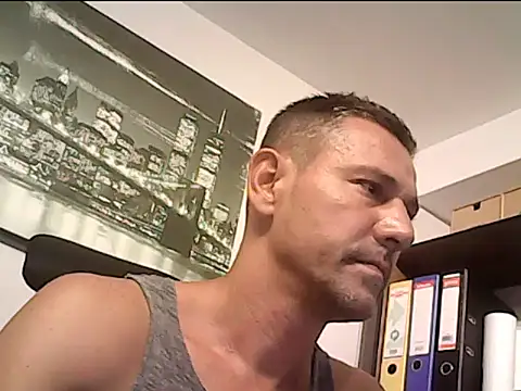 Snapshot of mastercharisma35 chatting on September 2025 08:14:01 AM mastercharisma35 online show from September 2025 08:14:01 AM