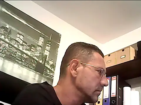 Snapshot of mastercharisma35 chatting on September 2025 10:28:01 AM mastercharisma35 online show from September 2025 10:28:01 AM